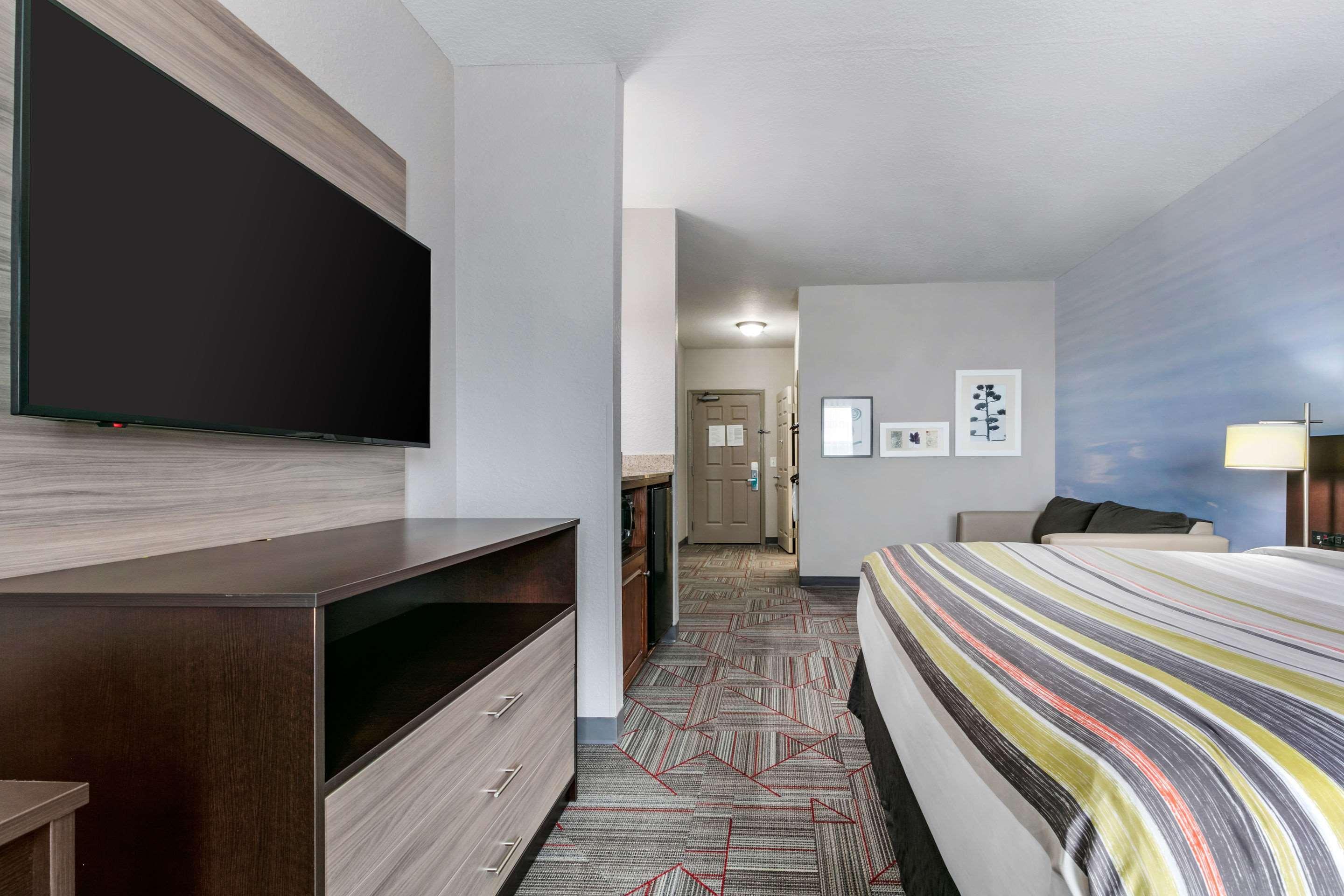 Hotel Clarion Pointe Columbus-Bradley Park Exteriér fotografie