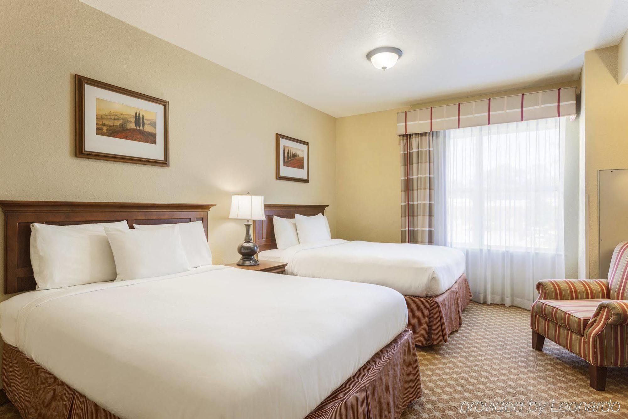 Hotel Clarion Pointe Columbus-Bradley Park Exteriér fotografie